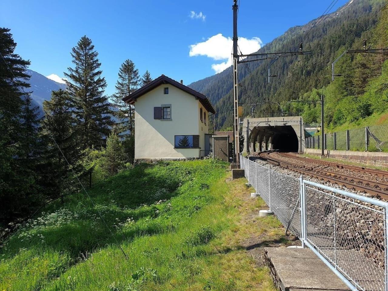 Вилла Bahnwaerterhaus Eggwald Вассен Экстерьер фото
